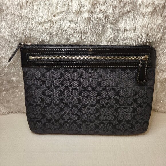 Coach Signature Canvas LG Chubby Black Patent Trim Zip-Top Pouch - Picture 1 of 6